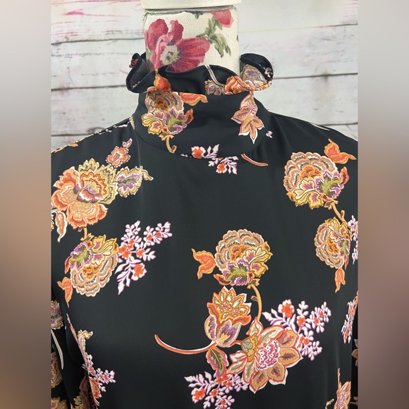 NWOT Who What Where By Target High Neck Floral Maternity Dress Size M - Picture 10 of 11